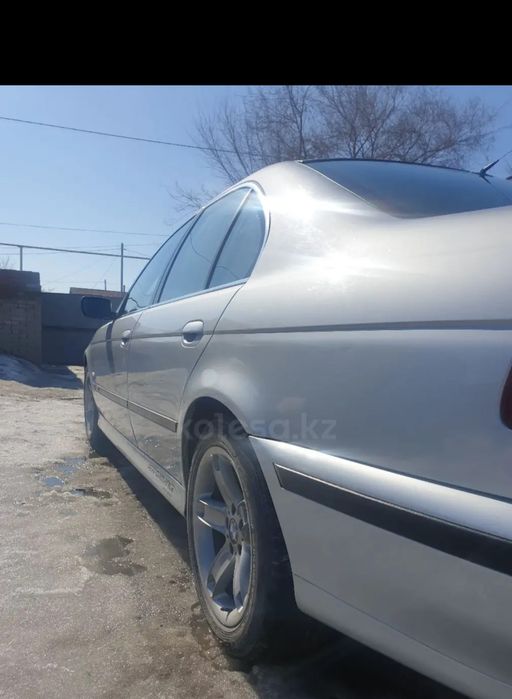 Продам BMW  E39 .