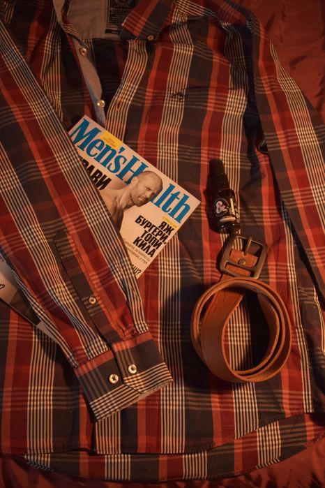 Нова Мъжка риза и кожен колан