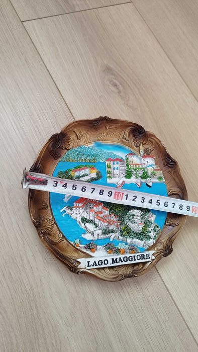 Красива чиния от Лаго маджоре-Италия.