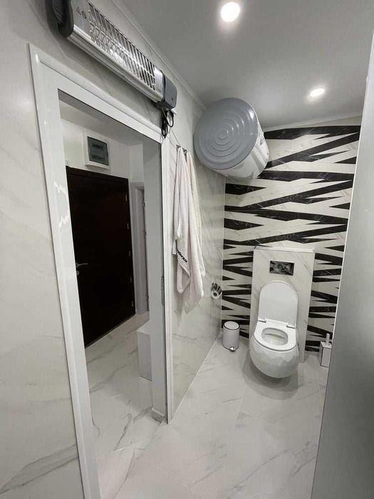 Дава се под наем Двустаен апартамент в София, Зона Б-18 - 68 кв.м за 561 € - Снимка #10