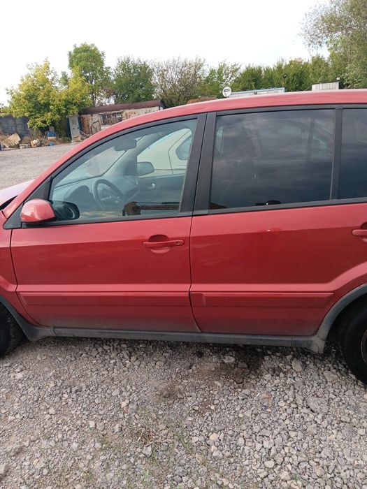 Форд Фюжън на части