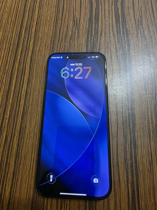 Продавам iphone 16 pro max 512 gb titanium black като нов