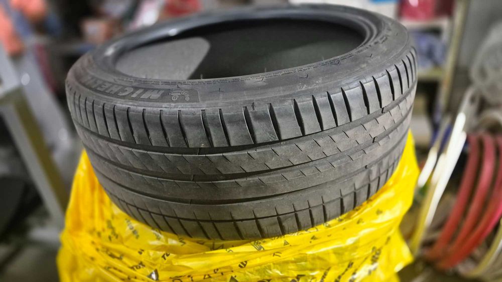 4 летни гуми Mishelin pilot sport ev 255/40/20 запазени!