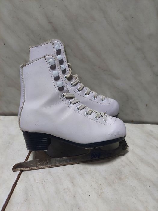 Patine gheata 507 N patinaj artistic American marime 28 ( 18,5 cm)