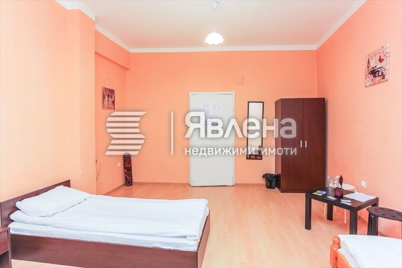 Продава се Офис в София, Център - 414 кв.м за 2054 €/кв.м - Снимка #8