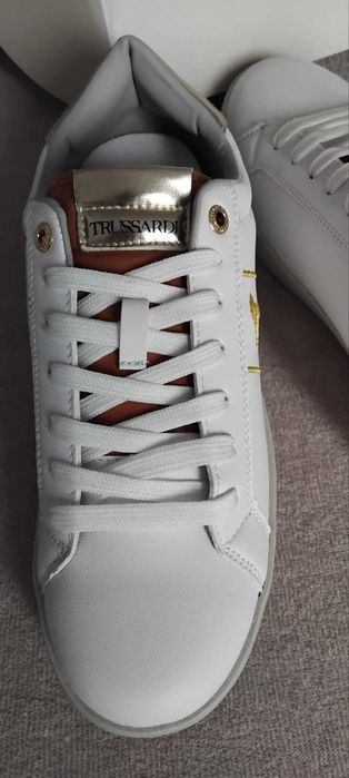 Дамски кецове от линията Trussardi Jeans SNK Ector Emb