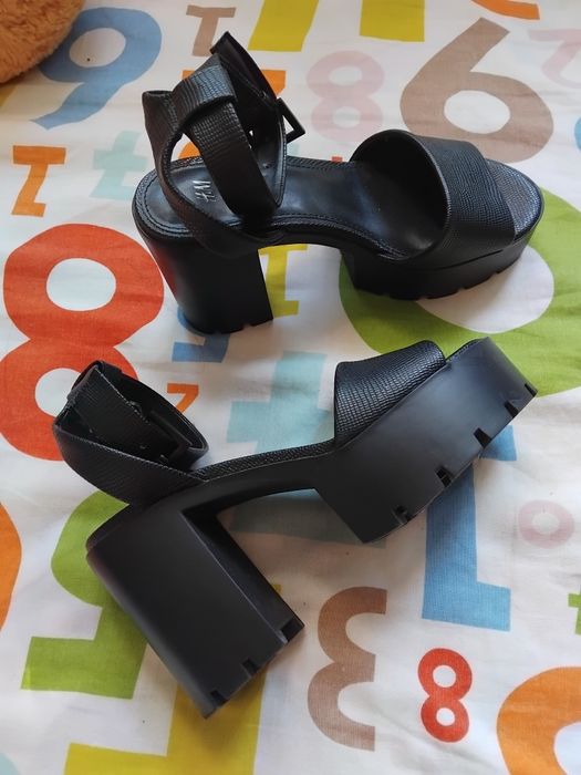 Sandale h&m nr 35(22,5 cm)