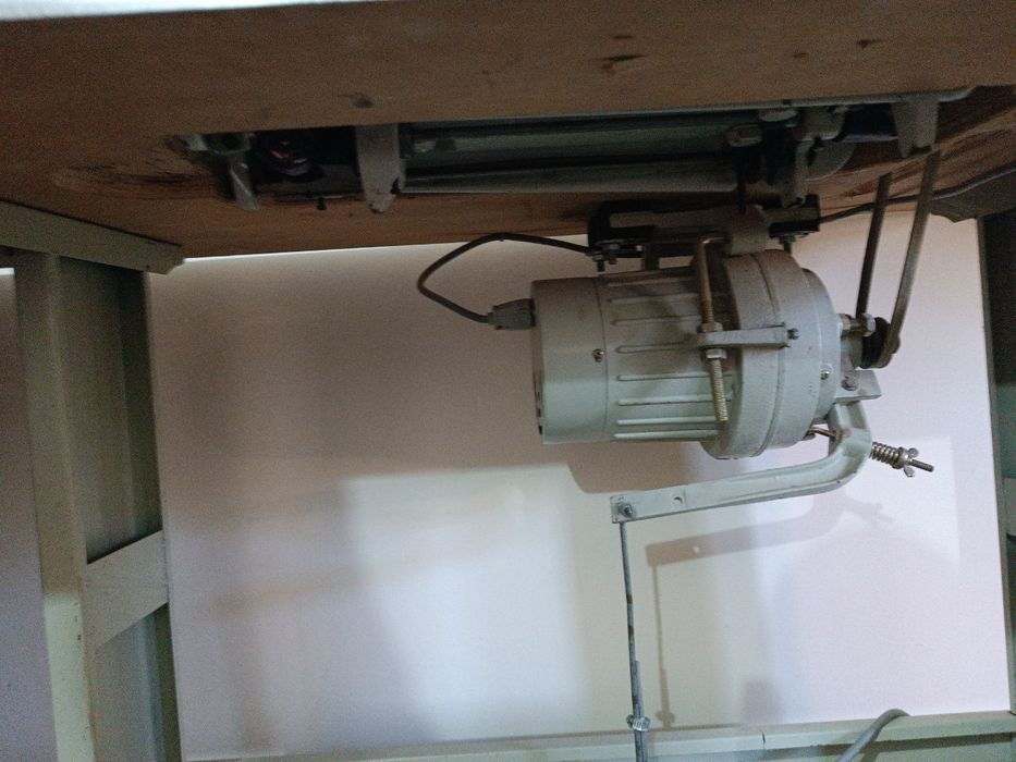 Ishlab turgan mashinka