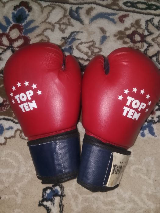 Перчатка боксерский