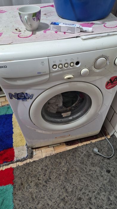 Стиральная машинка Веко.