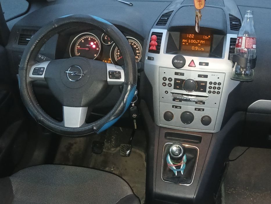 Opel Zafira B 2008 Bara Capota Faruri Usii Haion Stopuri carlig aripi