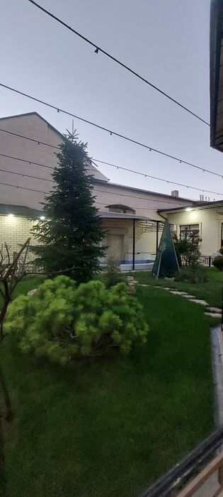 Отличный ДОМ 6 комнат, участок 6 соток. Центр Сергели, ул. Шокирарык.