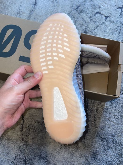 Yeezy 350 v2 ash pearl marimi 40,41,42