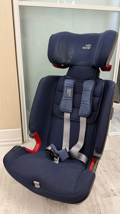 Автокресло Britax Romer Advansafix 4R