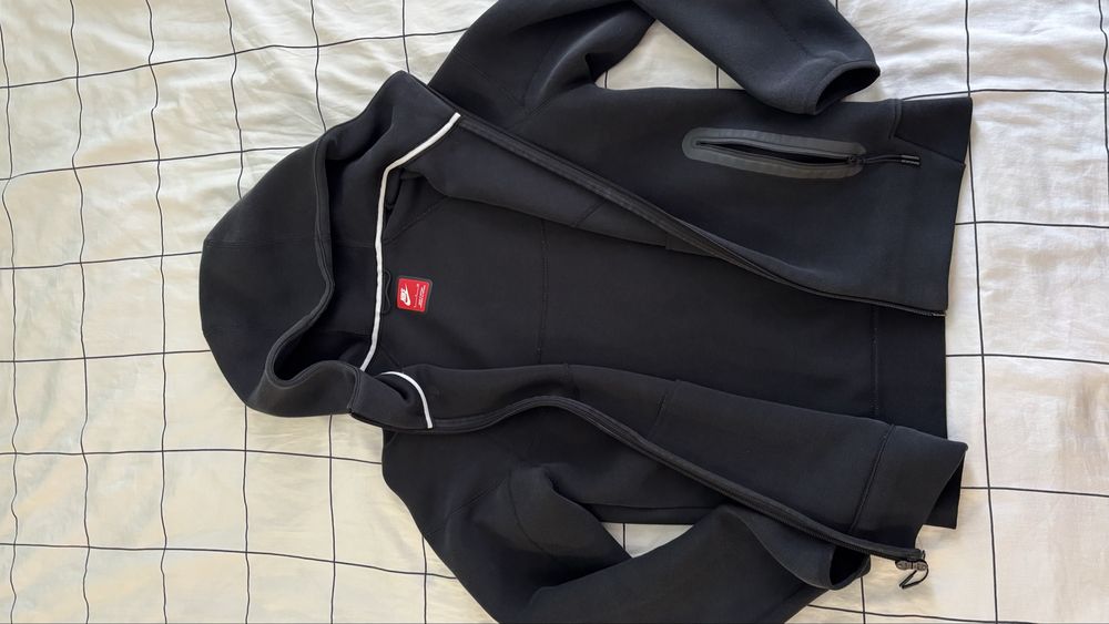 Nike tech fleece черен панталон и горнище