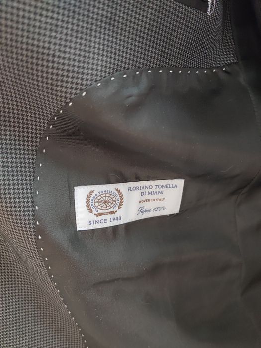 продам костюм тройку valentine hill