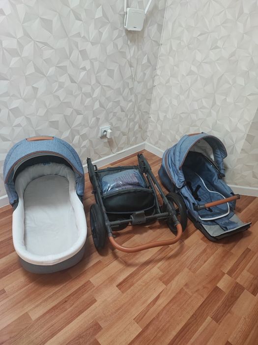 Продам коляску. Детская коляска.
