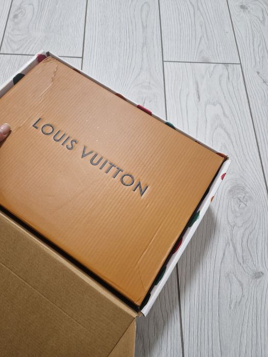 Кроссовки Луи Виттон