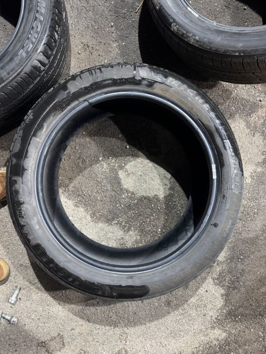 Продаю Шины Michelin