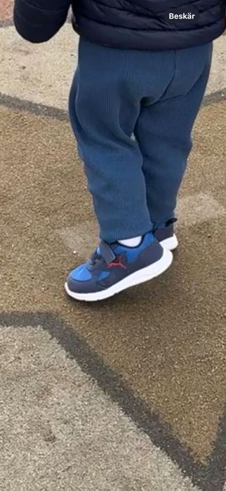 Adidasi puma 23 pt copii