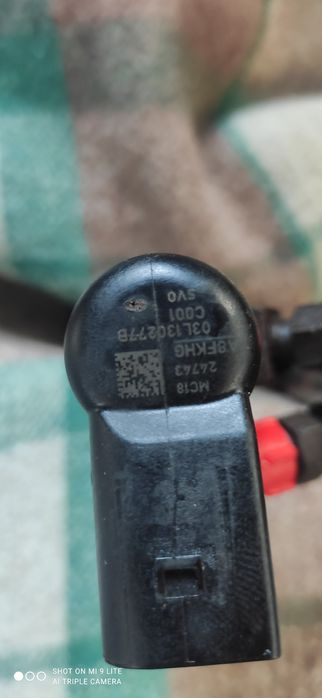 Vând Injectoare Volkswagen Caddy 2013, model 2k