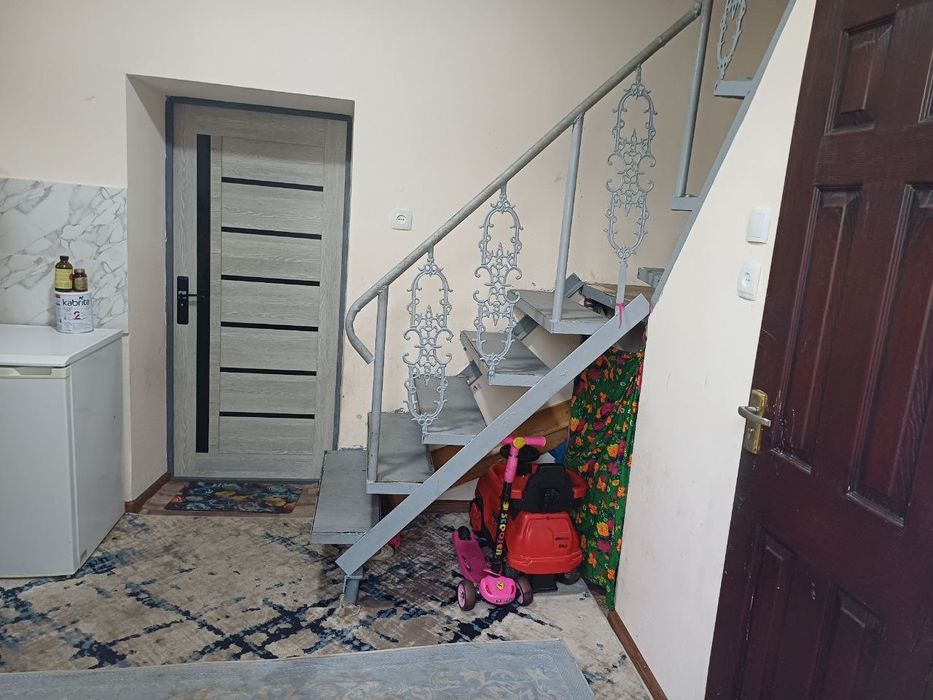 Kotej sotiladi. Bektemir post