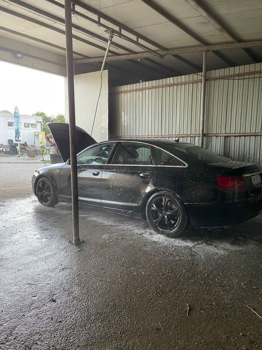 Vand sau schimb cu auto