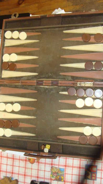 Оригинални Старинни Табла и Шах