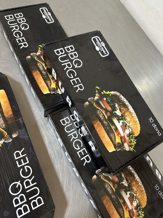 Gamburger yarm tayyor kotletlari.