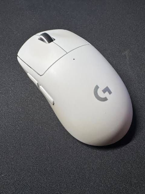 Продам мышку Logi superlight 2