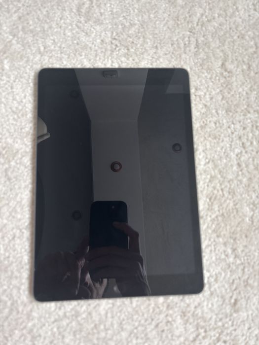 Ipad designed by apple,gen a-9-a,64gb,10.2 inch,modelA2602