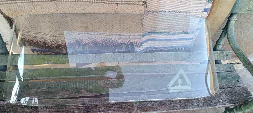 Здравейте продавам стъкла за москвич 2140Д