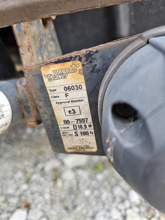 Теглич БМВ Х1 Е84 / Теглич BMW X1 E84