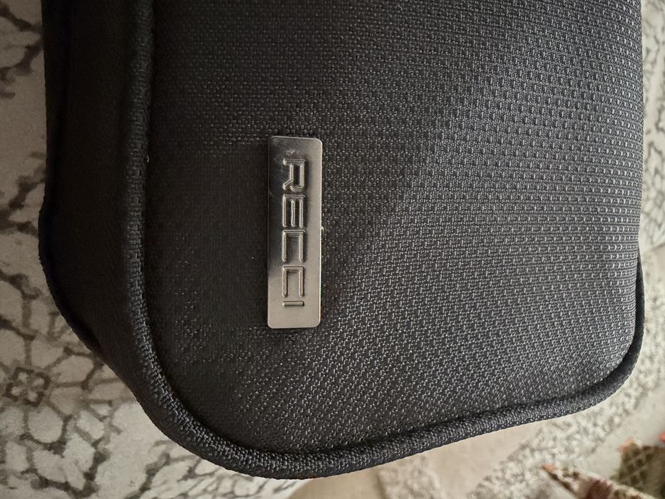 Продам стабилизатор Recci