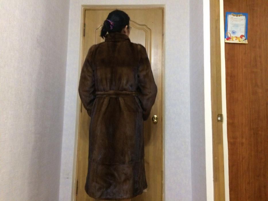 Продается ШУБА натуральная