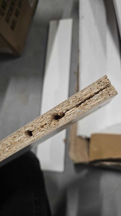 Разтегателна трапезна маса CALYPSO, Транспортен дефект