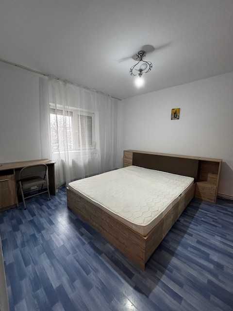 Inchiriez apartament 4 camere, Nae Leonard, S-uri, liber