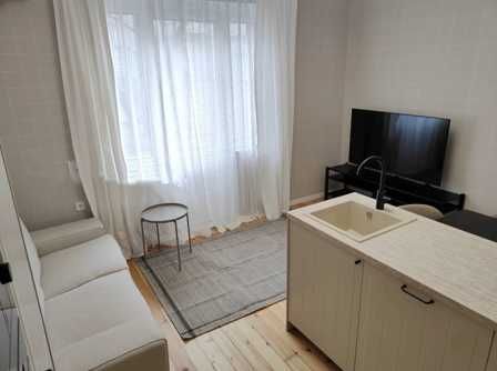 Тристаен апартамент под наем в ж.к. Лозенец, 2178686