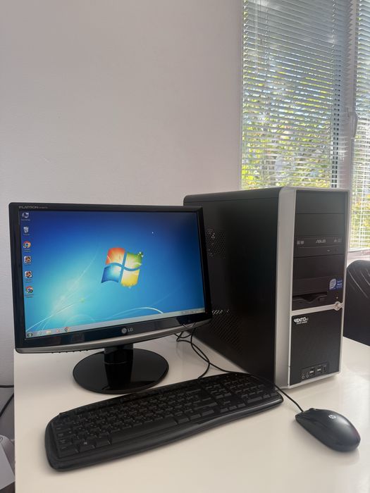 Настолен компютър