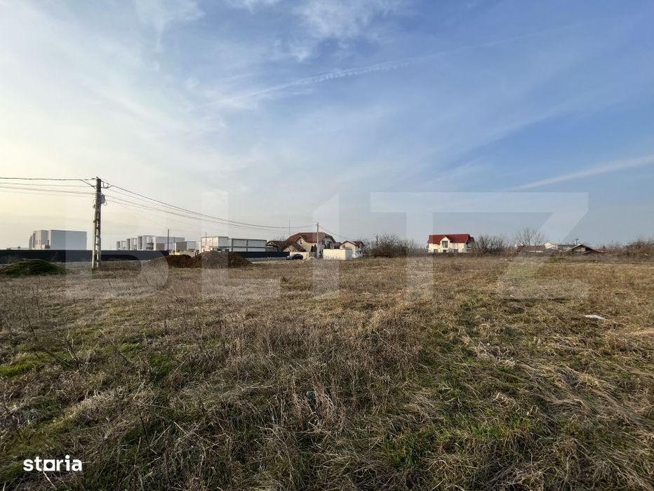Teren IV 1999 mp, toate utilitatile, dubla deschidere, Carcea