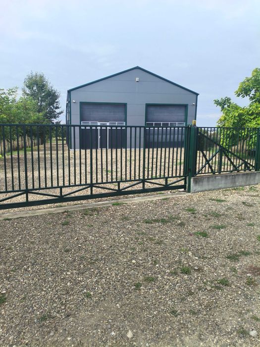 Hala de inchiriat in Radauti 240m pt