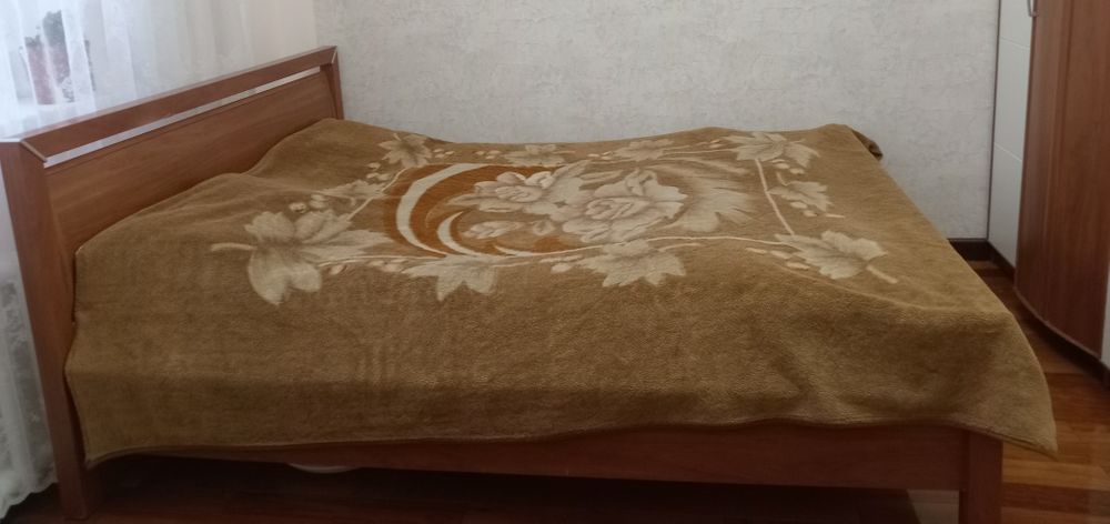 Кровать на двоих