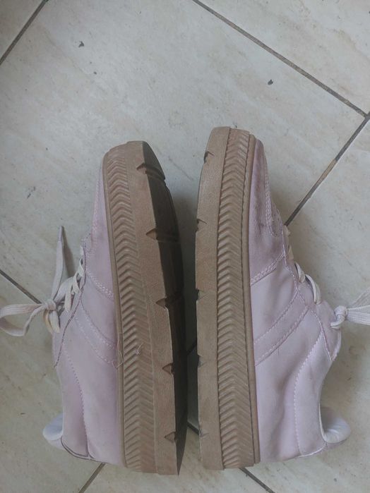 Дамски  есенно-зимни обувки