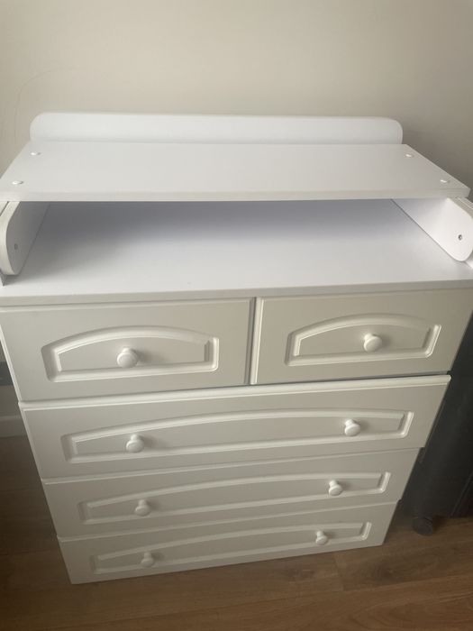 Комод с пеленальным столиком