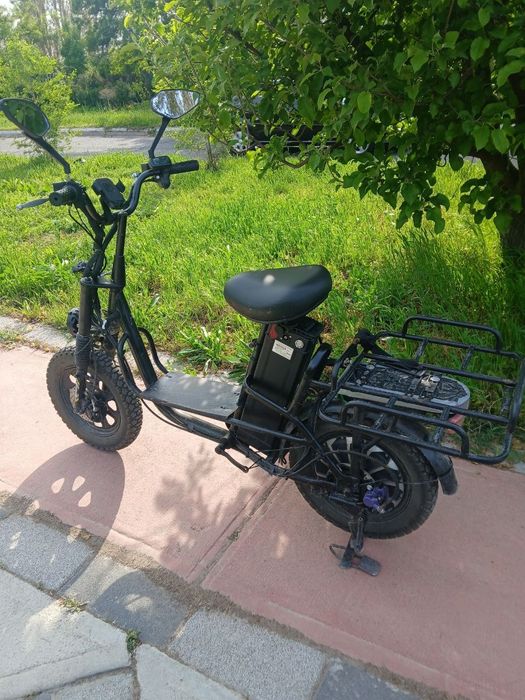 Skutir Aimiko sotiladi