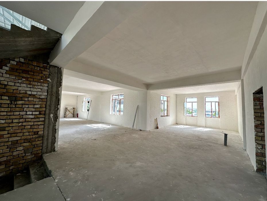 Аренда комерческого помещение на Кибрай центр, все комуникации есть