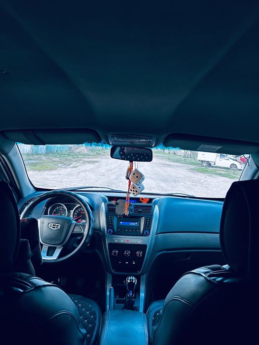 geely emgrand x7 2013 года на механике