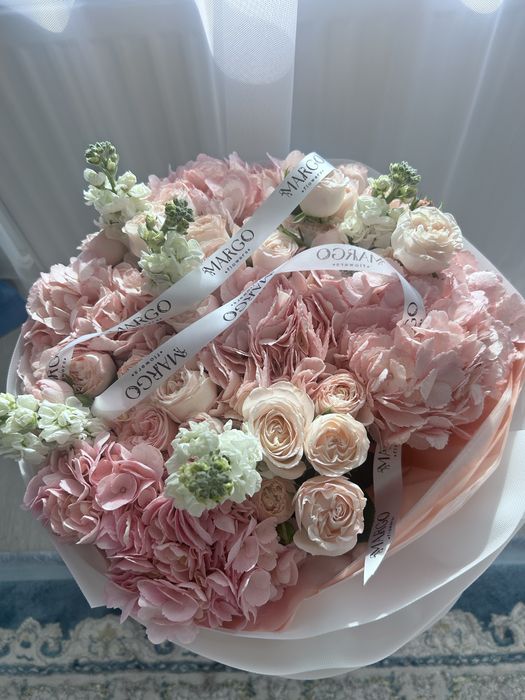 Продам только что подаренный букет