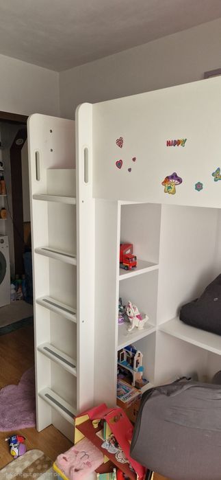 Pat ikea supraetajat copii