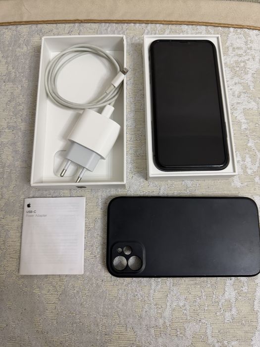 IPhone 11 в отличном состоянии